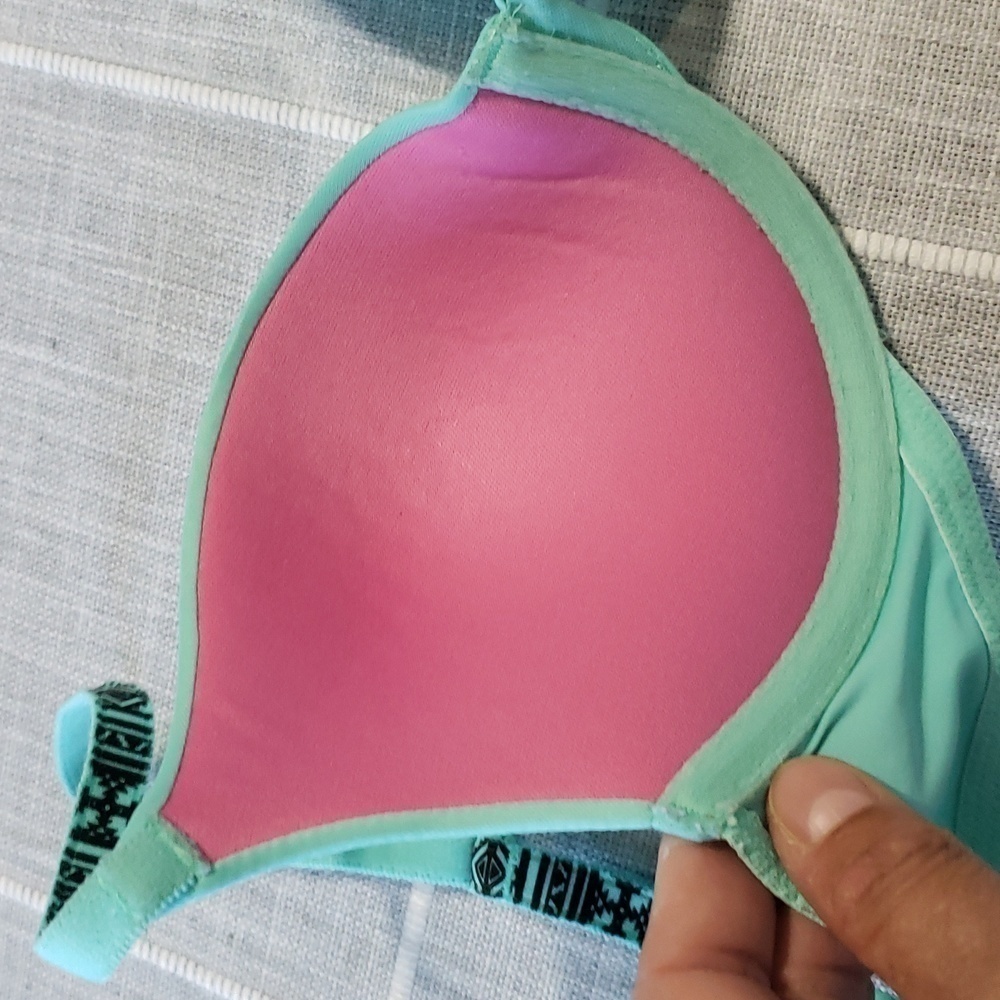 VICTORIA'S Secret Pink Bra, Size 34B - Picture 5 of 9